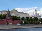 48 Kremlin vu de la Moskowa Tour Constantin et Helene